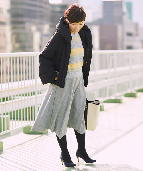 RIVE DROITE（リヴドロワ）の「グラデーションボーダープルオーバー（ニット/セーター・レディース・サックスブルー/イエロー・FREE）」の11枚目の写真