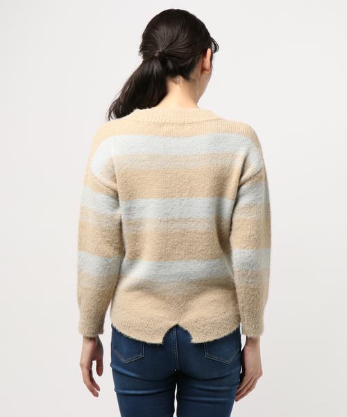 RIVE DROITE（リヴドロワ）の「グラデーションボーダープルオーバー（ニット/セーター・レディース・サックスブルー/イエロー・FREE）」の4枚目の写真