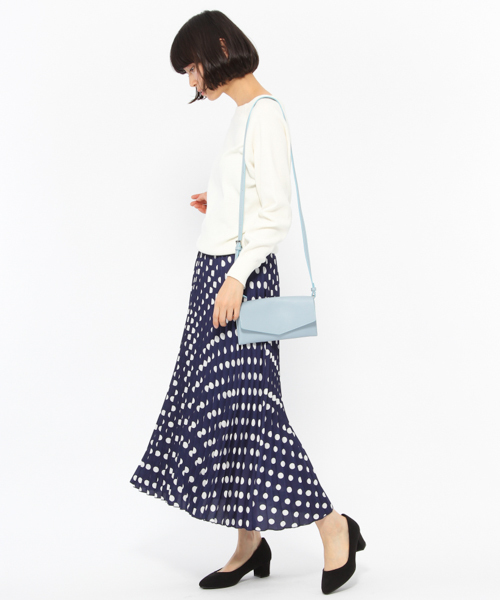 LAKOLE(ラコレ)の「【マシーンウォッシャブル】2WAYフルニードルニット / LAKOLE(ニット/セーター・レディース・オフホワイト/グレー/ネイビー/ライトブルー・MEDIUM/SMALL)」の8枚目の写真