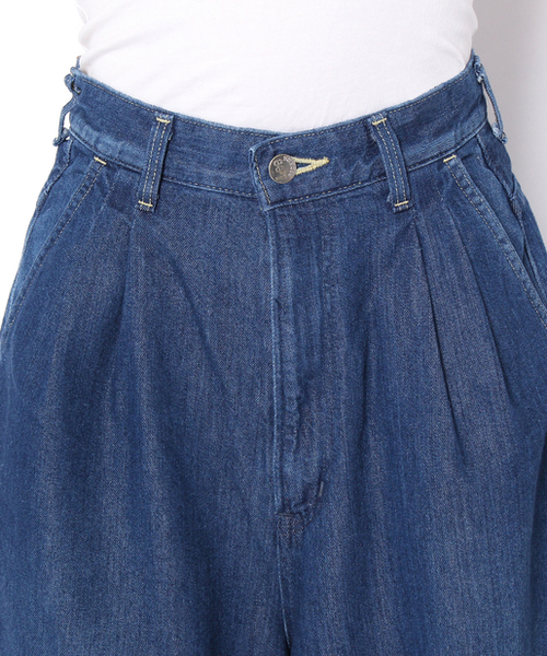 Lee(リー)の「【LEE/リー】WIDEPANTS/ワイドデニムパンツ(デニムパンツ・レディース・ライトブルー/ブルー・MEDIUM/SMALL)」の12枚目の写真