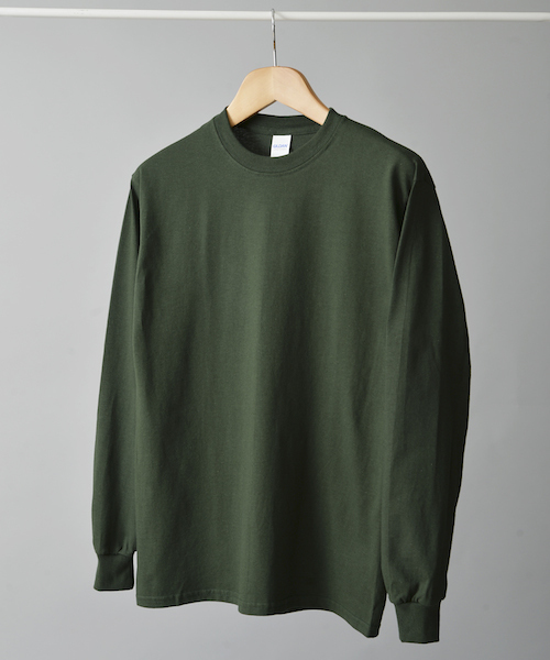 GILDAN（ギルダン）の「＃GILDAN/ギルダン　6ｏｚウルトラコットン長袖Ｔシャツ（Tシャツ/カットソー・メンズ・ホワイト/ブラック/ネイビー/ライトブルー/パープル/ライトグレー/グリーン/カーキ/ライトグリーン/ピンク/レッド/オレンジ/ロイヤルブルー/チャコールグレー・MEDIUM/LARGE）」の7枚目の写真
