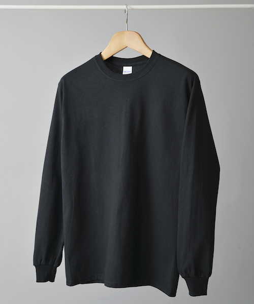 GILDAN（ギルダン）の「＃GILDAN/ギルダン　6ｏｚウルトラコットン長袖Ｔシャツ（Tシャツ/カットソー・メンズ・ホワイト/ブラック/ネイビー/ライトブルー/パープル/ライトグレー/グリーン/カーキ/ライトグリーン/ピンク/レッド/オレンジ/ロイヤルブルー/チャコールグレー・MEDIUM/LARGE）」の3枚目の写真