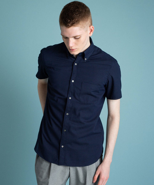 UNITED TOKYO（ユナイテッドトウキョウ）の「カラミボタンダウンショートスリーブシャツ（シャツ/ブラウス・メンズ・ネイビー/オフホワイト/サックスブルー・1/2/3）」の2枚目の写真