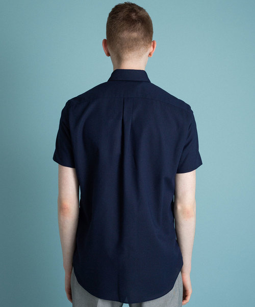 UNITED TOKYO（ユナイテッドトウキョウ）の「カラミボタンダウンショートスリーブシャツ（シャツ/ブラウス・メンズ・ネイビー/オフホワイト/サックスブルー・1/2/3）」の9枚目の写真