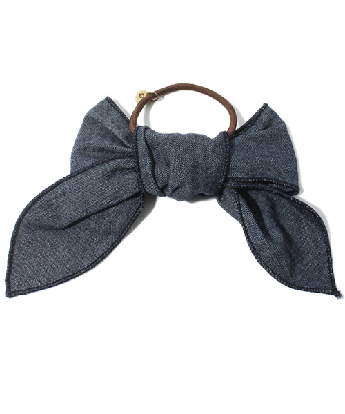 BEAMS BOY（ビームスボーイ）の「BEAMS BOY / デニムリボンポニー（ヘアゴム・レディース・ブラック/ネイビー・ONE SIZE）」の2枚目の写真