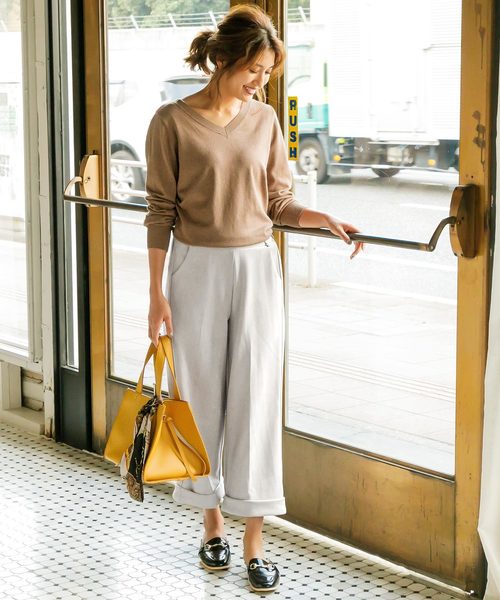 KOBE LETTUCE（コウベレタス）の「フェイクスエード裾折返しクロップド丈ワイドパンツ/レディース/ガウチョ/ボトムス[M1929]神戸レタス（その他パンツ・レディース・ブラック/ブラウン/カーキ/ピンク/アイボリー/マスタード/グレー系その他/ピンク系その他/ベージュ系その他2/チャコールグレー・FREE）」の16枚目の写真