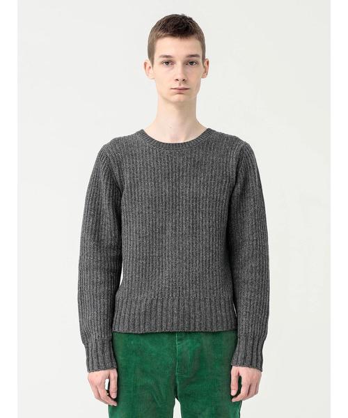koe×THOM BROWNE（コエトムブラウン）の「MENS CREWNECK SWEATER（ニット/セーター・メンズ・グレー/レッド・SMALL/MEDIUM/LARGE）」の14枚目の写真