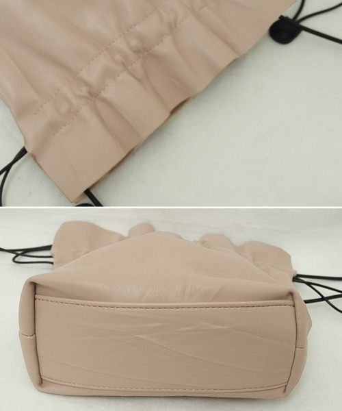 select MOCA(セレクトモカ)の「フェイクレザー巾着ショルダーバッグ(ソフトフェイクレザーミニマルバッグ)(ショルダーバッグ・レディース・ブラック/ベージュ/カーキ・FREE)」の19枚目の写真