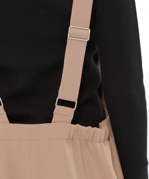 LAKOLE（ラコレ）の「ダブルクロスVネックサロペット / LAKOLE（サロペット/オーバーオール・レディース・ブラック/ベージュ・SMALL/MEDIUM）」の6枚目の写真