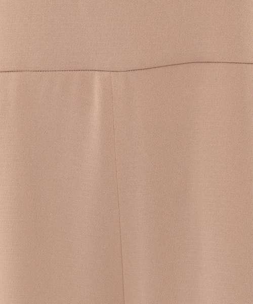 LAKOLE（ラコレ）の「ダブルクロスVネックサロペット / LAKOLE（サロペット/オーバーオール・レディース・ブラック/ベージュ・SMALL/MEDIUM）」の8枚目の写真