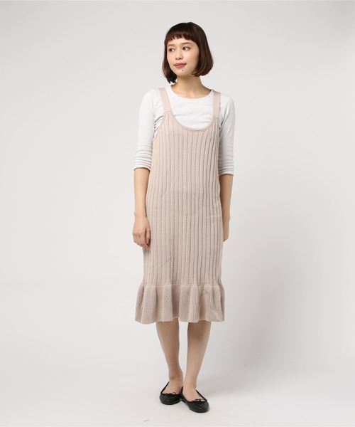 おしゃれスタ(オシャレスタ)の「ワイドリブ編み裾フリルキャミOP(DD)(ワンピース・レディース・ブラック/ベージュ・M)」の2枚目の写真