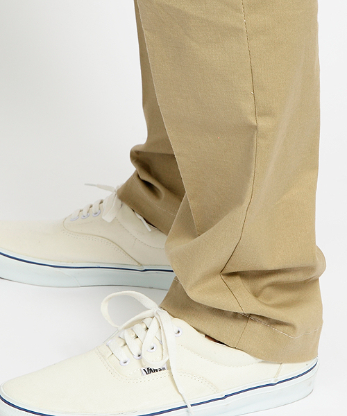 SILAS（サイラス）の「TWILL TROUSERS（チノパンツ・メンズ・ベージュ/ブルー・30inch/32inch/34inch）」の3枚目の写真