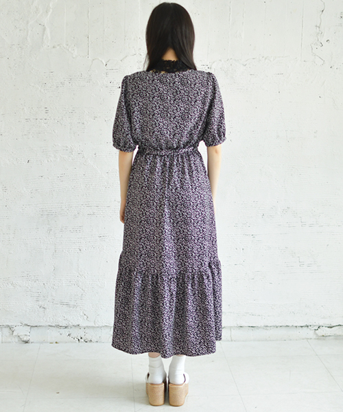 PairPair（ペアペア）の「花柄ティアードワンピース（ワンピース・レディース・アイボリー/ブラック・FREE）」の5枚目の写真