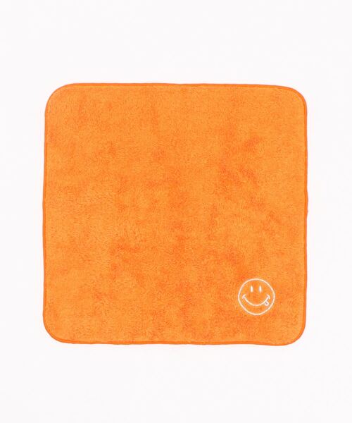 BIRTHDAY BAR(バースデイバー)の「スマイル 刺繍 タオルハンカチ(ハンカチ/ハンドタオル・レディース・ブラック/グレー/ピンク/ライトグリーン/イエロー/ライトブルー/グリーン/パープル/オレンジ/ホワイト/レッド/ブルー/ベージュ/ブラウン/ラベンダー/アイボリー/ライム/ネイビー/サックスブルー/マスタード/ライトグレー/コーラルピンク・フリー)」の22枚目の写真