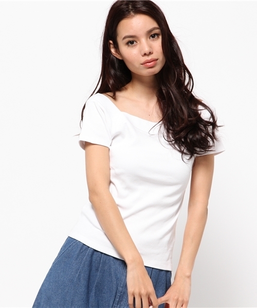 ROSE BUD（ローズバッド）の「LCTT-141152 OFFSHOULDER TOPS（Tシャツ/カットソー・レディース・ネイビー/ブラック/レッド/オフホワイト/ブラック系その他・ONE SIZE）」の2枚目の写真