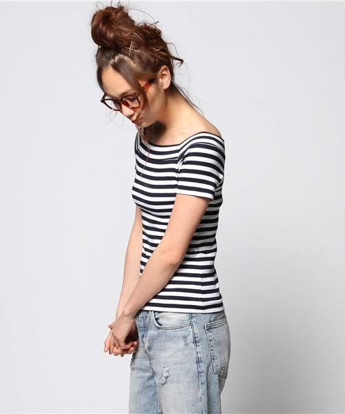 ROSE BUD（ローズバッド）の「LCTT-141152 OFFSHOULDER TOPS（Tシャツ/カットソー・レディース・ネイビー/ブラック/レッド/オフホワイト/ブラック系その他・ONE SIZE）」の11枚目の写真