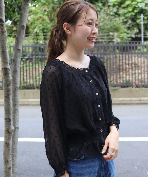 flower（フラワー）の「ニュアンスドットブラウス（シャツ/ブラウス・レディース・ブラック/パープル/アイボリー・FREE）」の3枚目の写真