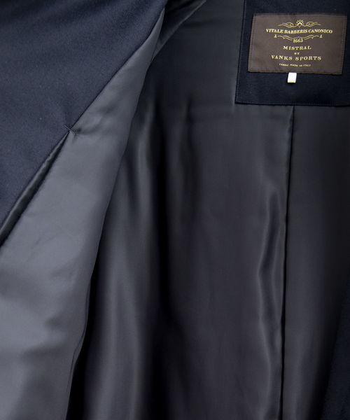 SHIPS（シップス）の「SD: シンダウン ソリッド ステンカラーコート（ダウンジャケット/コート・メンズ・ネイビー・SMALL/MEDIUM/LARGE/X-LARGE）」の5枚目の写真