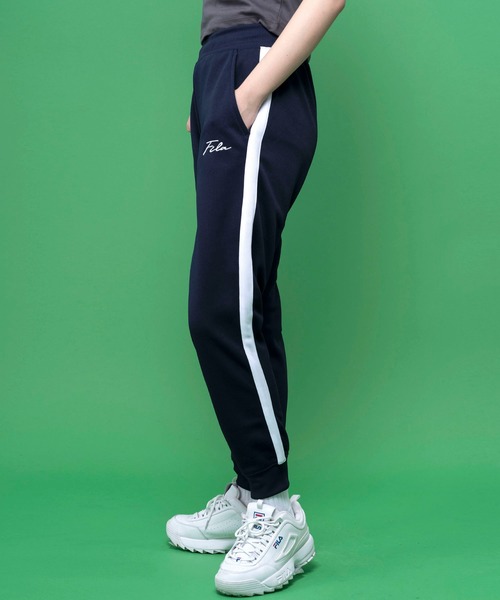 FILA(フィラ)の「FILA フィラ 筆記体 ブランド ロゴ ライン ジョガーパンツ トラックパンツ スウェットパンツ ジャージパンツ(スウェットパンツ・レディース・ネイビー/杢グレー/ブラック/グレー系その他/ブラック系その他/ブルー系その他/グレー系その他2/ブラック系その他2/ブルー系その他2・M/L/3L/LL)」の21枚目の写真