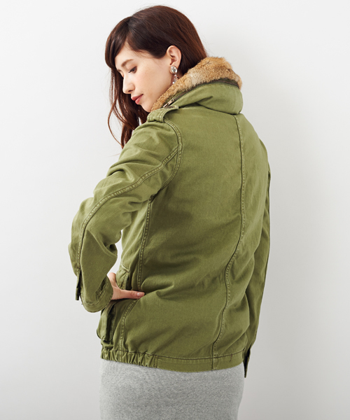 Another Edition（アナザーエディション）の「【展開店舗限定】ae SWL RABBIT CT（ミリタリージャケット・レディース・ベージュ/オリーブ・SMALL/MEDIUM）」の5枚目の写真