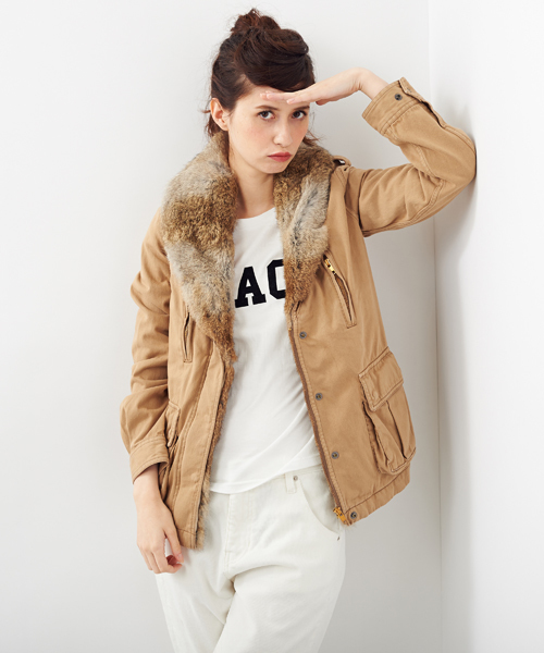 Another Edition（アナザーエディション）の「【展開店舗限定】ae SWL RABBIT CT（ミリタリージャケット・レディース・ベージュ/オリーブ・SMALL/MEDIUM）」の9枚目の写真