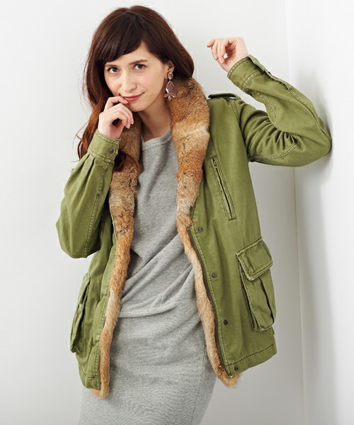 Another Edition（アナザーエディション）の「【展開店舗限定】ae SWL RABBIT CT（ミリタリージャケット・レディース・ベージュ/オリーブ・SMALL/MEDIUM）」の16枚目の写真