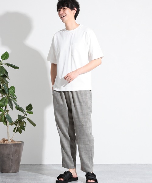 LAKOLE（ラコレ）の「度詰めスムースTシャツ / LAKOLE（Tシャツ/カットソー・メンズ・ホワイト/ブラウン/グレイッシュベージュ/グリーン/ダークネイビー・SMALL/MEDIUM/LARGE）」の11枚目の写真