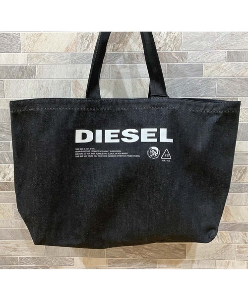 DIESEL(ディーゼル)の「メッセージロゴ デニム トートバッグ(トートバッグ・メンズ・ブラック・F)」の5枚目の写真