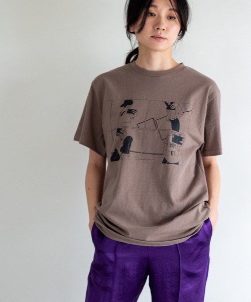 ottilie(オティーリエ)の「4コマプリントTシャツ(Tシャツ/カットソー・レディース・オフホワイト/モカ・FREE)」の2枚目の写真