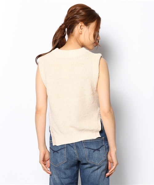 DISCOAT(ディスコート)の「【Discoat】5G両畦ハイネックベスト(ニット/セーター・レディース・オフホワイト/グレー/ネイビー・フリ-)」の6枚目の写真