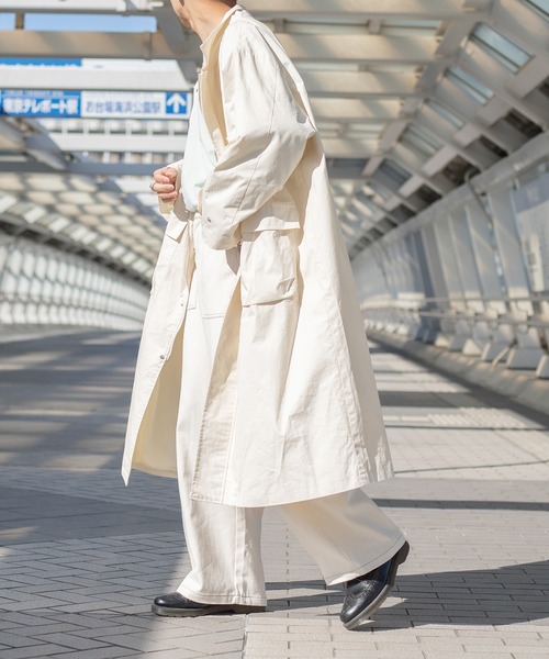 kutir(クティール)の「スタンドカラーオーバーコート(その他アウター・メンズ・ブラック/オフホワイト/サックスブルー/グレイッシュベージュ・MEDIUM/LARGE)」の10枚目の写真