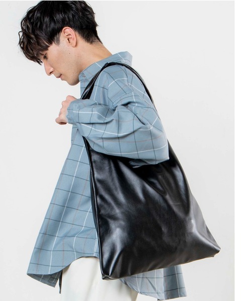 WEGO（ウィゴー）の「WEGO/フェイクレザーワンショルダートート（トートバッグ・メンズ・ブラック・FREE）」の13枚目の写真