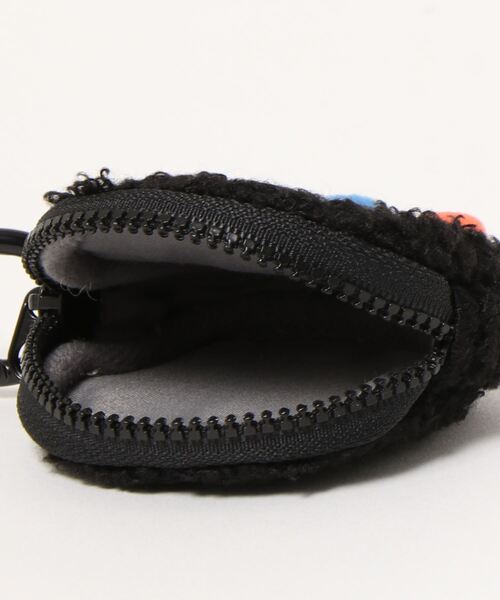 Brunch Brother（ブランチブラザー）の「AirPods用ポーチ･ブランチブラザー/ROMANE（ロマネ）（ヘッドフォン/イヤホン・レディース・イエロー/ブラック/ブラウン/ベージュ/グレー・FREE）」の8枚目の写真