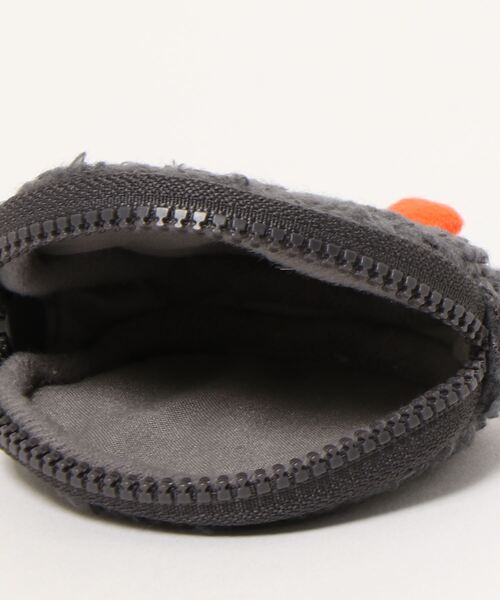 Brunch Brother（ブランチブラザー）の「AirPods用ポーチ･ブランチブラザー/ROMANE（ロマネ）（ヘッドフォン/イヤホン・レディース・イエロー/ブラック/ブラウン/ベージュ/グレー・FREE）」の7枚目の写真