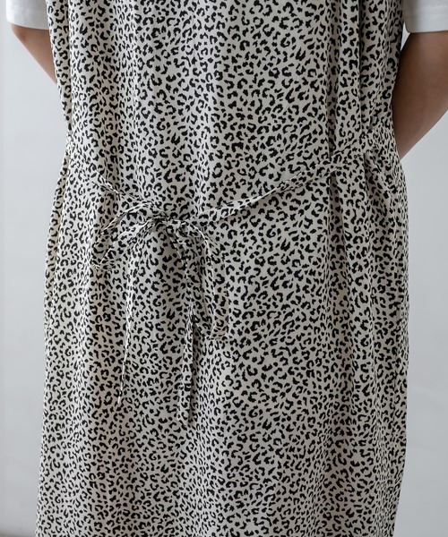 RASVOA（ラスボア）の「レオパード柄ロングキャミワンピース（ワンピース・レディース・ブラック/オフホワイト・FREE）」の18枚目の写真