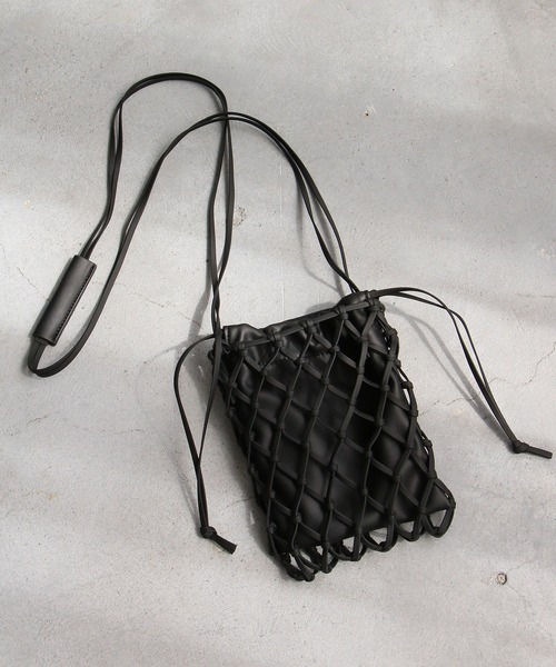 Laugoa（ラウゴア）の「LAUGOA KOEK メッシュショルダーバッグ（ショルダーバッグ・レディース・ブラック/パープル/オフホワイト/シルバーグレー・ONESIZE）」の15枚目の写真