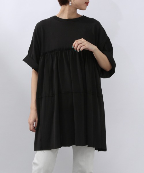 JEANASIS（ジーナシス）の「キョウネンティアードプルオーバー/943476（Tシャツ/カットソー・レディース・ホワイト/ブラック/ベージュ・FREE）」の2枚目の写真