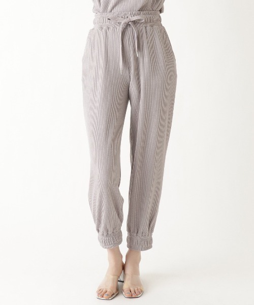 REDYAZEL（レディアゼル）の「バックロゴ刺繍入りワッフルリラックスパンツ（その他パンツ・レディース・オフホワイト/グレー・FREE）」の12枚目の写真