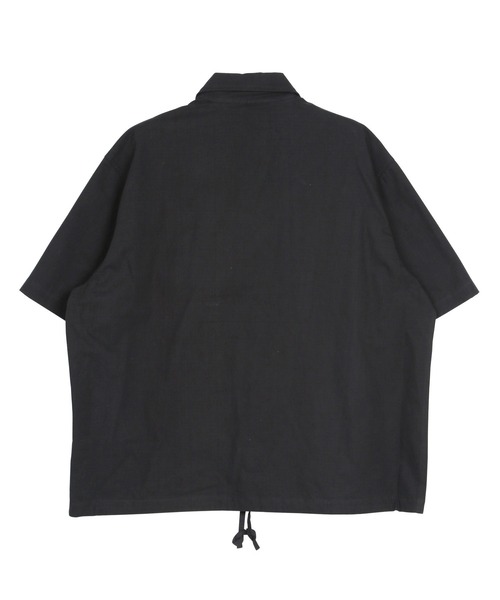 Lulu & Arnie(るるあんどあーにー)の「オーバーサイズ 半袖 ミリタリー シャツ(シャツ/ブラウス・メンズ・ブラック/カーキ/ベージュ・MEDIUM/LARGE/X-LARGE)」の21枚目の写真