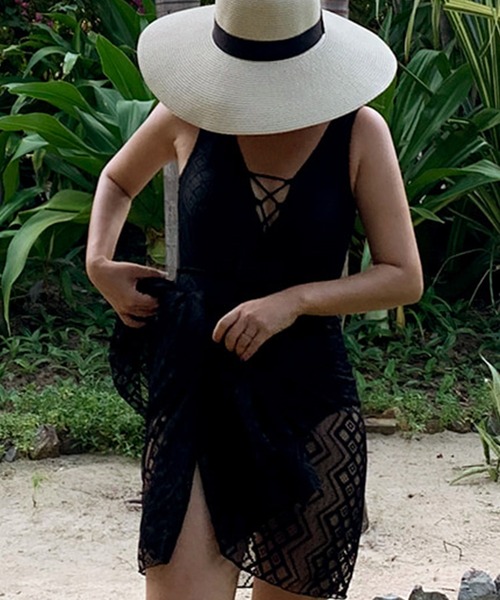 BALIBIKI（バリビキ）の「レディース水着 レースアップリボンオールインワンスイムウェア+パレオ 2点セット（水着・レディース・ホワイト/ブラック・ONE SIZE）」の11枚目の写真