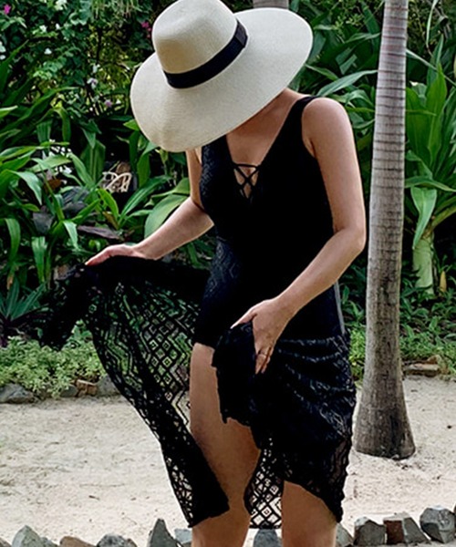 BALIBIKI（バリビキ）の「レディース水着 レースアップリボンオールインワンスイムウェア+パレオ 2点セット（水着・レディース・ホワイト/ブラック・ONE SIZE）」の12枚目の写真