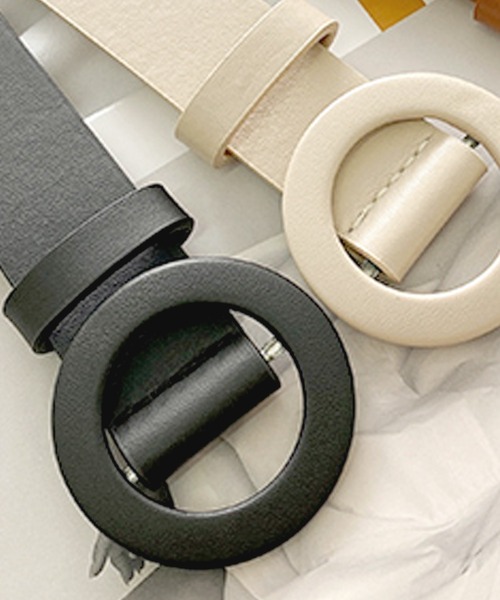 florist（フローリスト）の「【フリーサイズ】ベーシック太めリングベルト（ベルト・レディース・ブラック/ベージュ/ブラウン・FREE）」の6枚目の写真