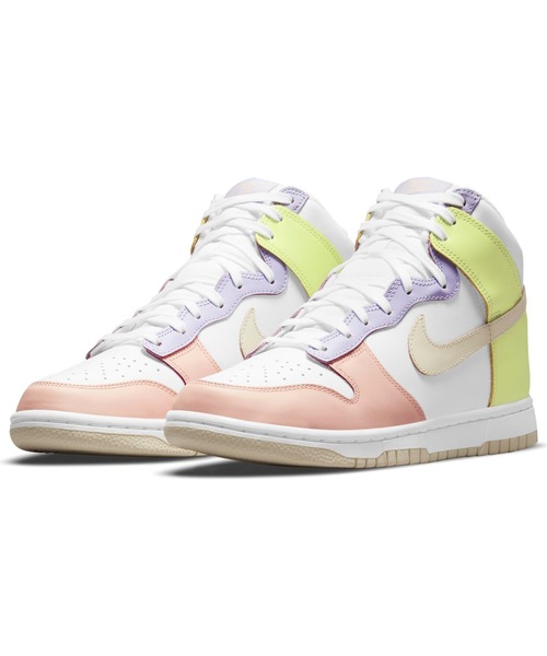 NIKE（ナイキ）の「W NIKE DUNK HIGH　DD1869-108（スニーカー・レディース・ホワイト系その他・23.5cm/24.5cm/25.5cm/23.0cm/24.0cm/25.0cm/22.5cm/26.5cm）」の3枚目の写真