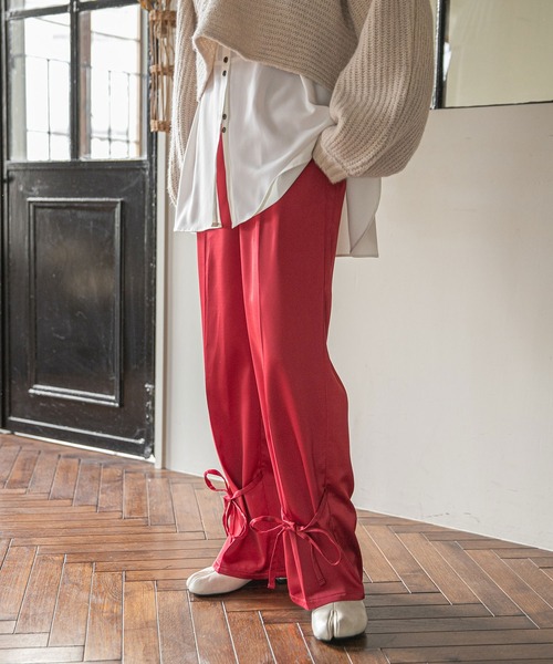 rectangle（レクタングル）の「2WAYセミフレアカラーパンツ（スラックス・レディース・レッド/グリーン/ブルー・LARGE/MEDIUM）」の3枚目の写真