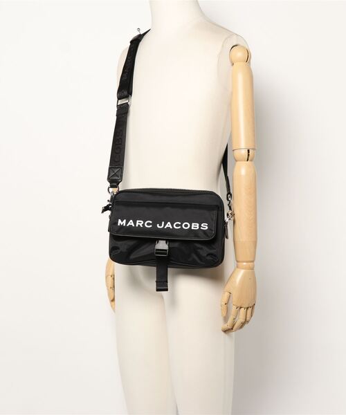 MARC JACOBS（マークジェイコブス）の「SUSPIRIA CROSSBODY/サスペリア クロスボディ メッセンジャー（メッセンジャーバッグ・レディース・ブラック/ダークグレー・ONE SIZE）」の7枚目の写真