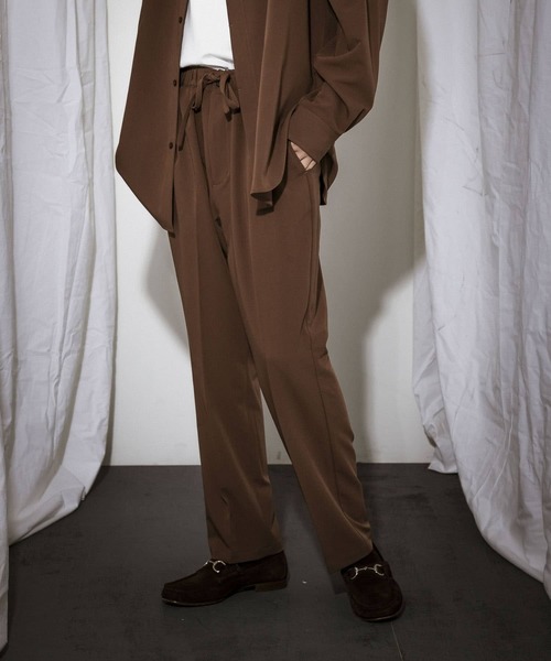 URBAN RESEARCH(アーバンリサーチ)の「URBAN RESEARCH iD T/Rテーパードスラックス(その他パンツ・メンズ・チェック/ブルー/ブラウン・MEDIUM/LARGE)」の2枚目の写真