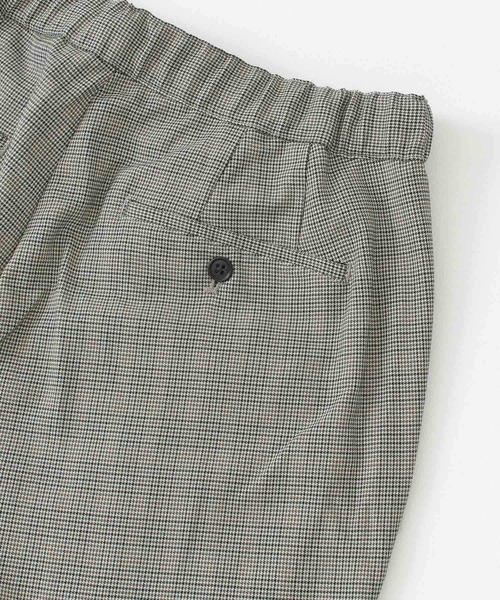 URBAN RESEARCH(アーバンリサーチ)の「URBAN RESEARCH iD T/Rテーパードスラックス(その他パンツ・メンズ・チェック/ブルー/ブラウン・MEDIUM/LARGE)」の20枚目の写真