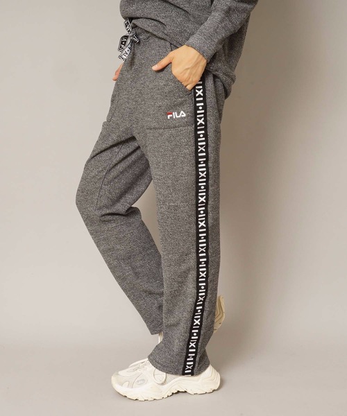 FILA(フィラ)の「【FILA / フィラ】レディース サイドロゴテープ スウェットパンツ(スウェットパンツ・レディース・ベージュ/ブラック/杢グレー・LARGE/X-LARGE/MEDIUM)」の4枚目の写真