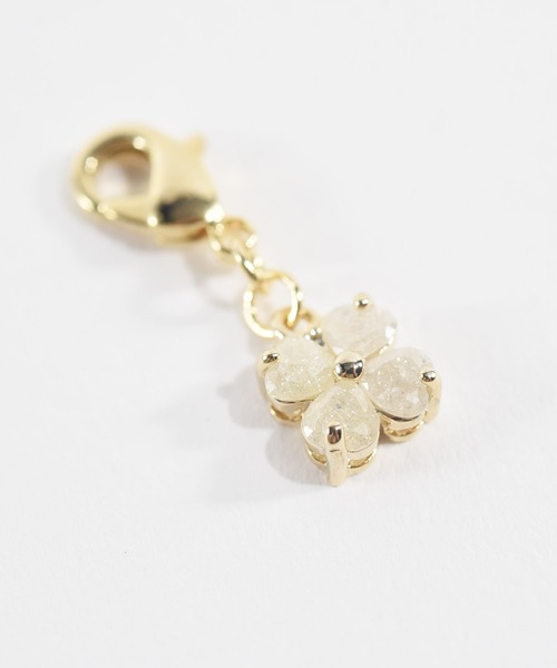 ma chere Cosette?（マシェールコゼット）の「クローバーマスクチャーム（チャーム・レディース・アイボリー/ライトピンク/ライトブルー/ピンク系その他・FREE）」の10枚目の写真