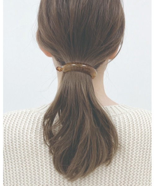 LOWRYS FARM(ローリーズファーム)の「ジュシバナナクリップ 256378(バレッタ/ヘアクリップ・レディース・ブラウン/ブルー/グリーン・FREE)」の2枚目の写真